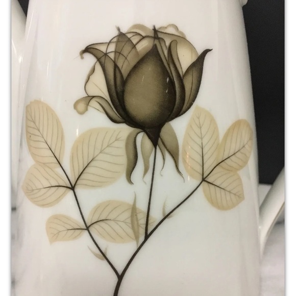 Rosenthal Shadow Rose Coffee Pot Germany Blutenspiel White Porcelain Mid Century - Picture 10 of 13